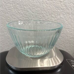 A Pyrex Sculpted Glass Mixing Bowl